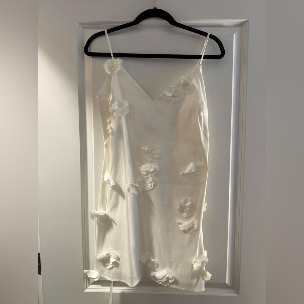 Abercrombie & Fitch applique floral mini dress